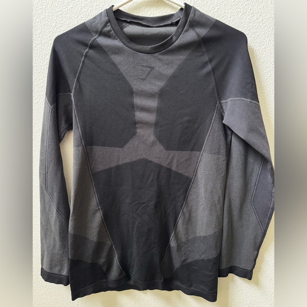 Men’s Gymshark Seamless Long Sleeve - Medium